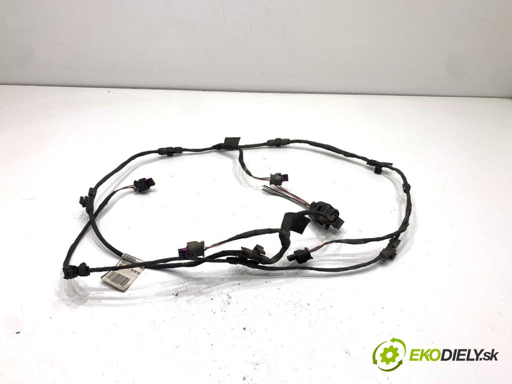 VW PASSAT B7 Kombi 2012 100 kW 2.0 TDI 1968 Káblovačka PDC zad 3AF971104L