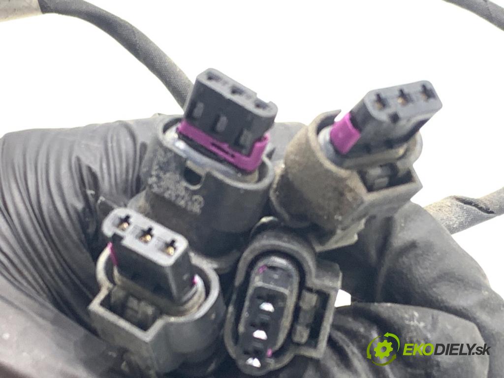 VW PASSAT B7 Kombi 2012 100 kW 2.0 TDI 1968 Káblovačka PDC zad 3AF971104L