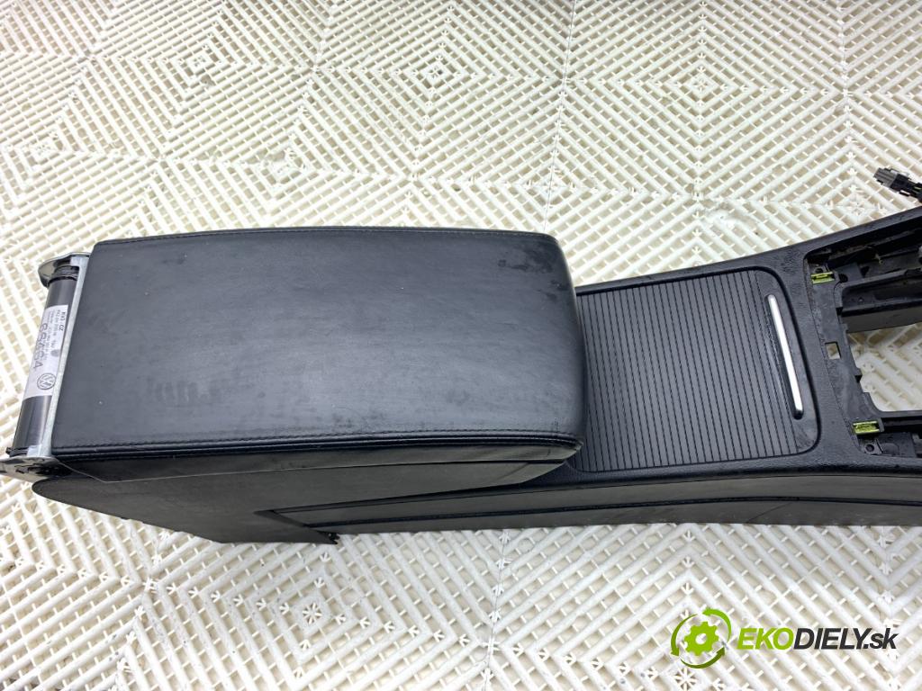 VW PASSAT B7 Kombi 2012 100 kW 2.0 TDI 1968 Tunel středový 3AB863241E (Středový tunel)