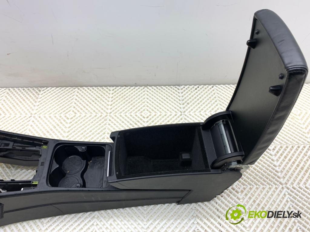 VW PASSAT B7 Kombi 2012 100 kW 2.0 TDI 1968 Tunel středový 3AB863241E (Středový tunel)