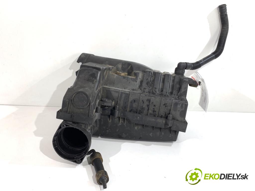 VW PASSAT B7 Kombi 2012 100 kW 2.0 TDI 1968 Obal filtra vzduchu 3C0129601 (Obal vzduchového filtra)