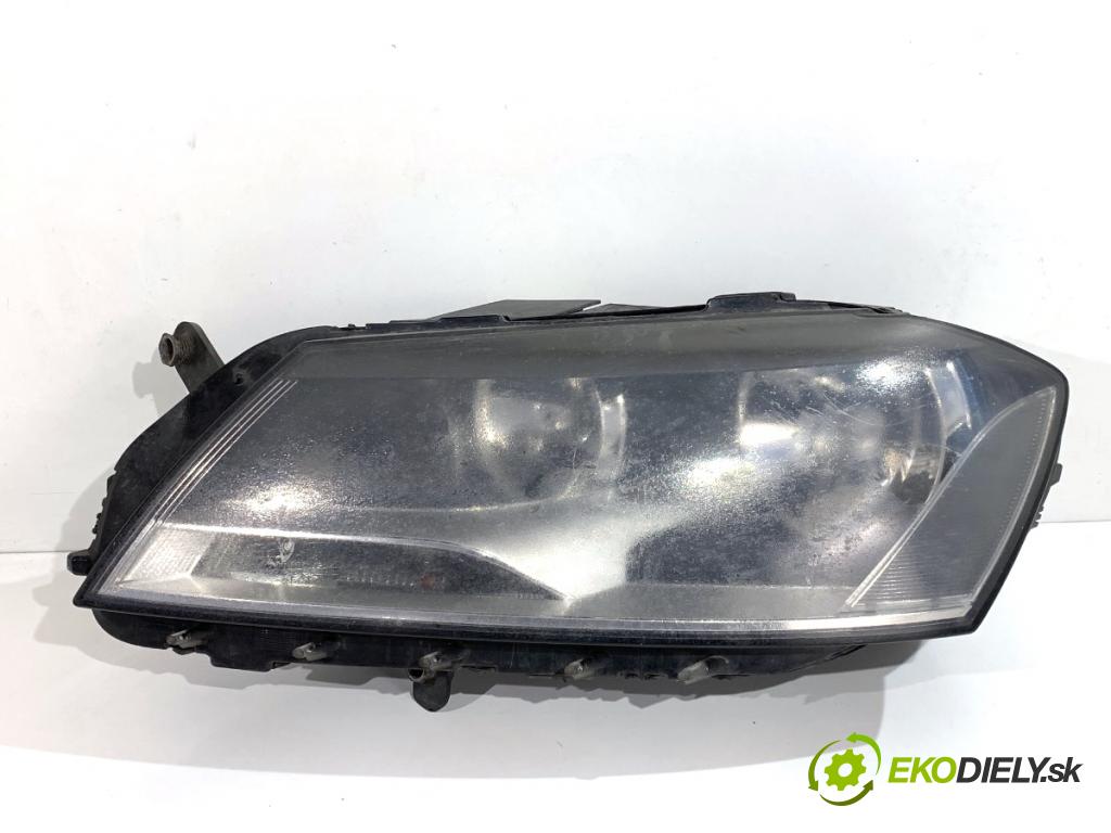 VW PASSAT B7 Kombi 2012 100 kW 2.0 TDI 1968 Svetlomet ľavy predný 3AB941005