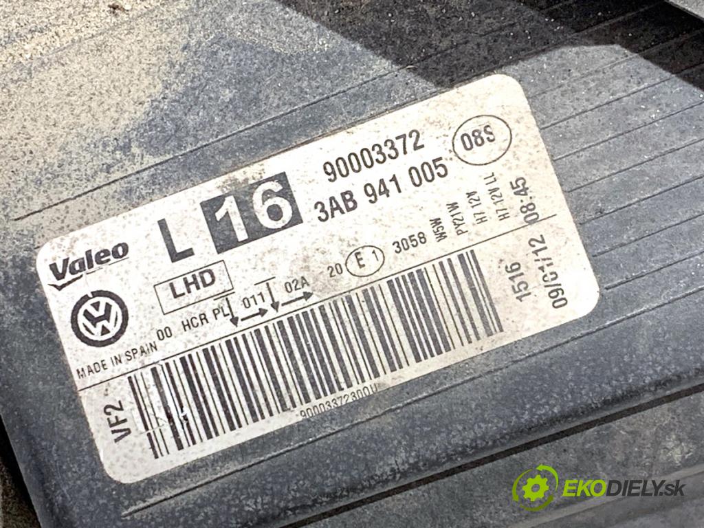 VW PASSAT B7 Kombi 2012 100 kW 2.0 TDI 1968 Svetlomet ľavy predný 3AB941005