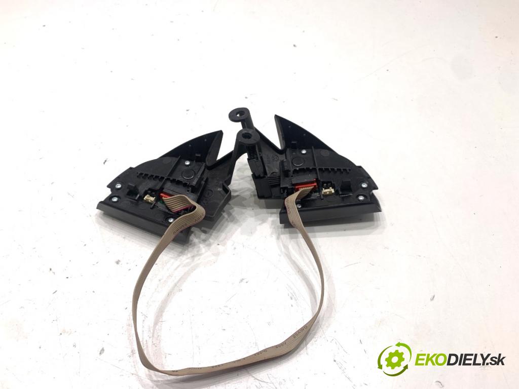 VW PASSAT B7 Kombi 2012 100 kW 2.0 TDI 1968 SPÍNAČE: volantu 3C8959537D