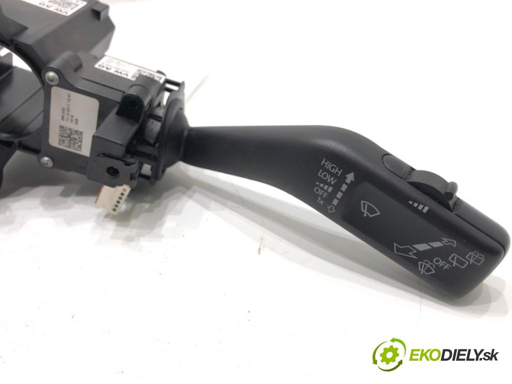 VW PASSAT B7 Kombi 2012 100 kW 2.0 TDI 1968 Prepínač kombinovaný 3C9953502B (Prepínacie páčky pod volantom)