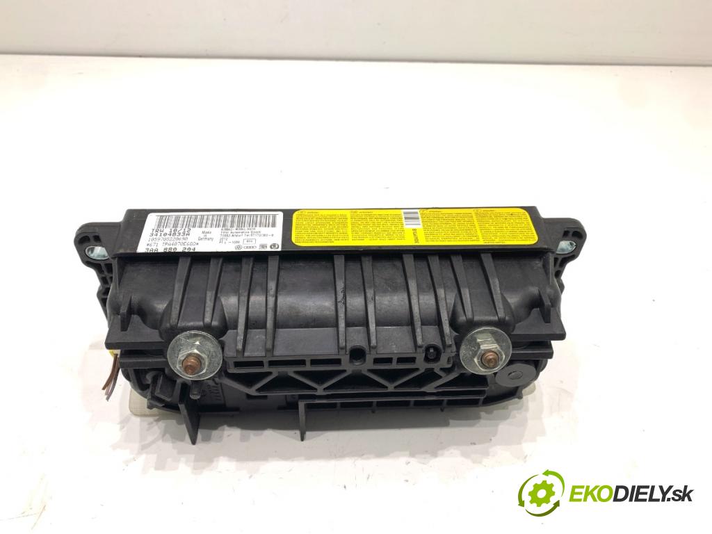 VW PASSAT B7 Kombi 2012 100 kW 2.0 TDI 1968 AirBag spolujezdce 3AA880204 (Airbag)