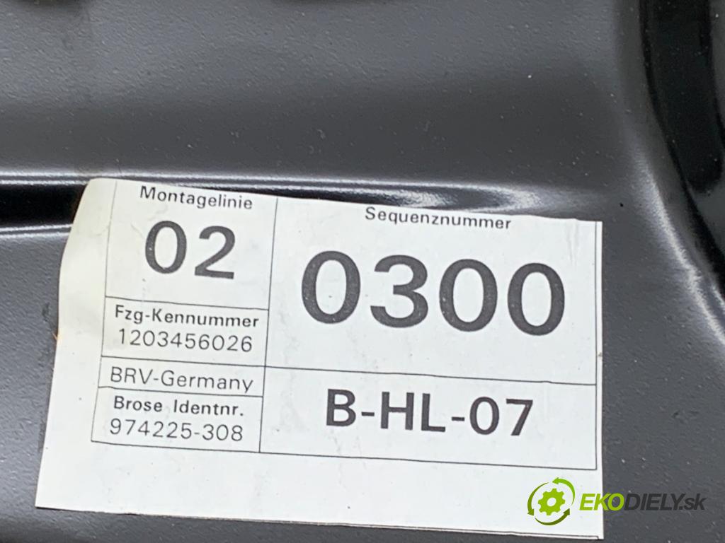 VW PASSAT B7 Kombi 2012 100 kW 2.0 TDI 1968 mechanismus okna levý zadní část 3AA839755