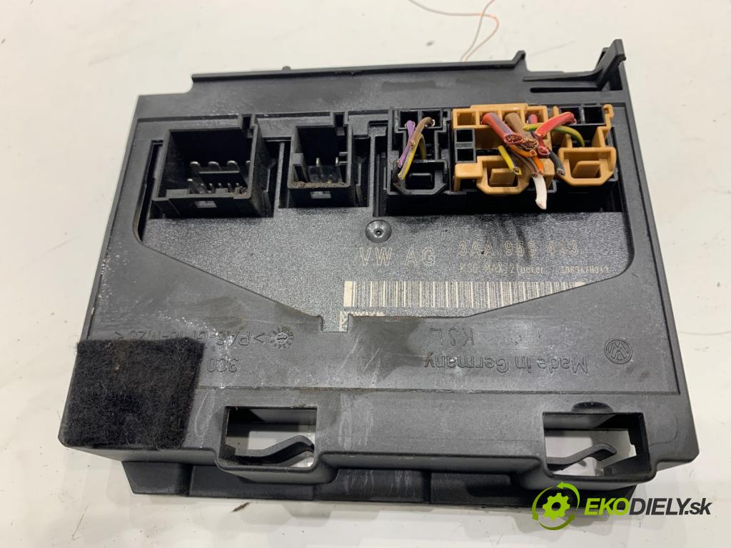 VW PASSAT B7 Kombi 2012 100 kW 2.0 TDI 1968 modul komfortu 3AA959433 (Komfortní modul)