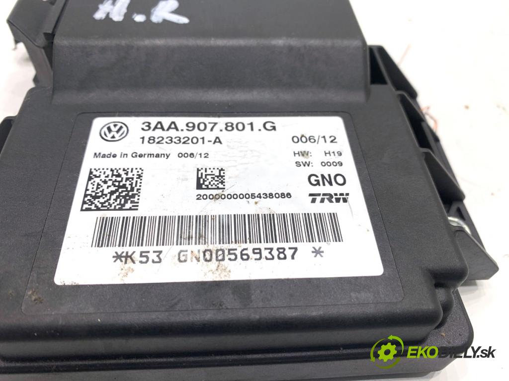 VW PASSAT B7 Kombi 2012 100 kW 2.0 TDI 1968 Modul brzdy ručnej brzdy 3AA907801G