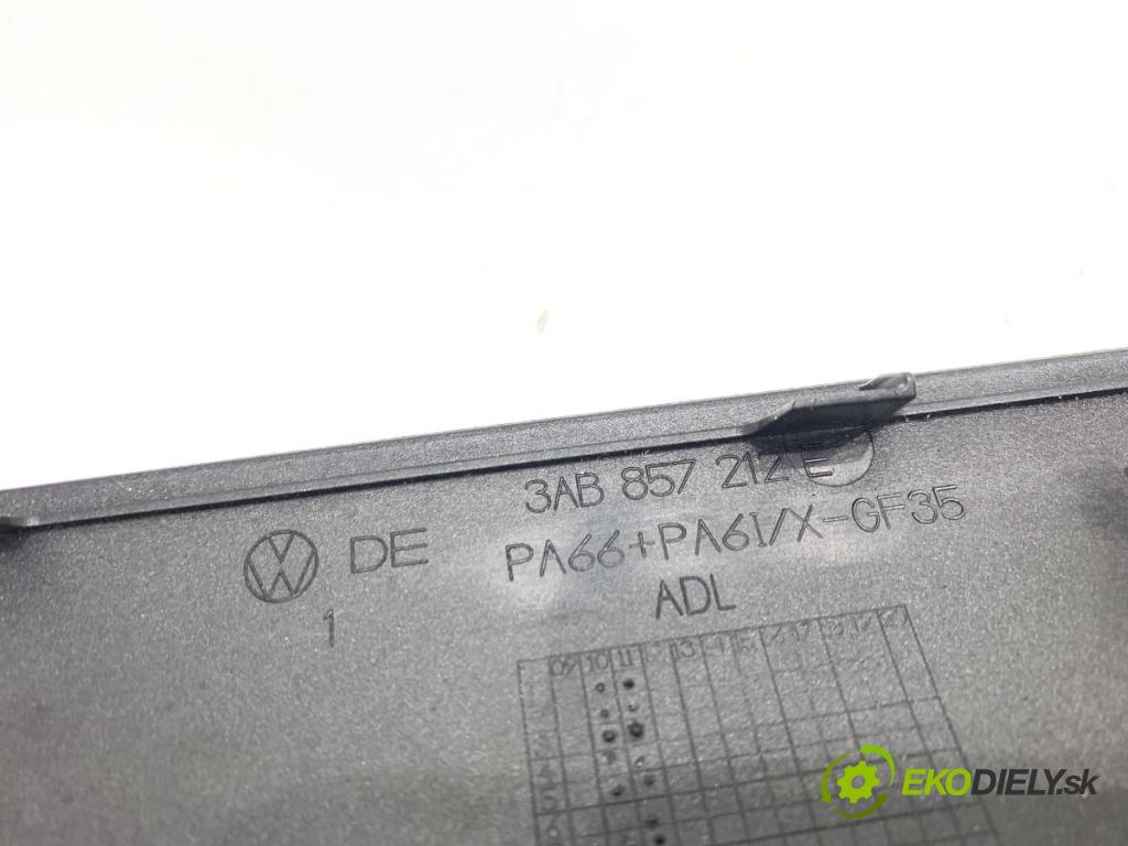 VW PASSAT B7 Kombi 2012 100 kW 2.0 TDI 1968 lišty kryt 3C8863082A 3AB858366 (Lišta)