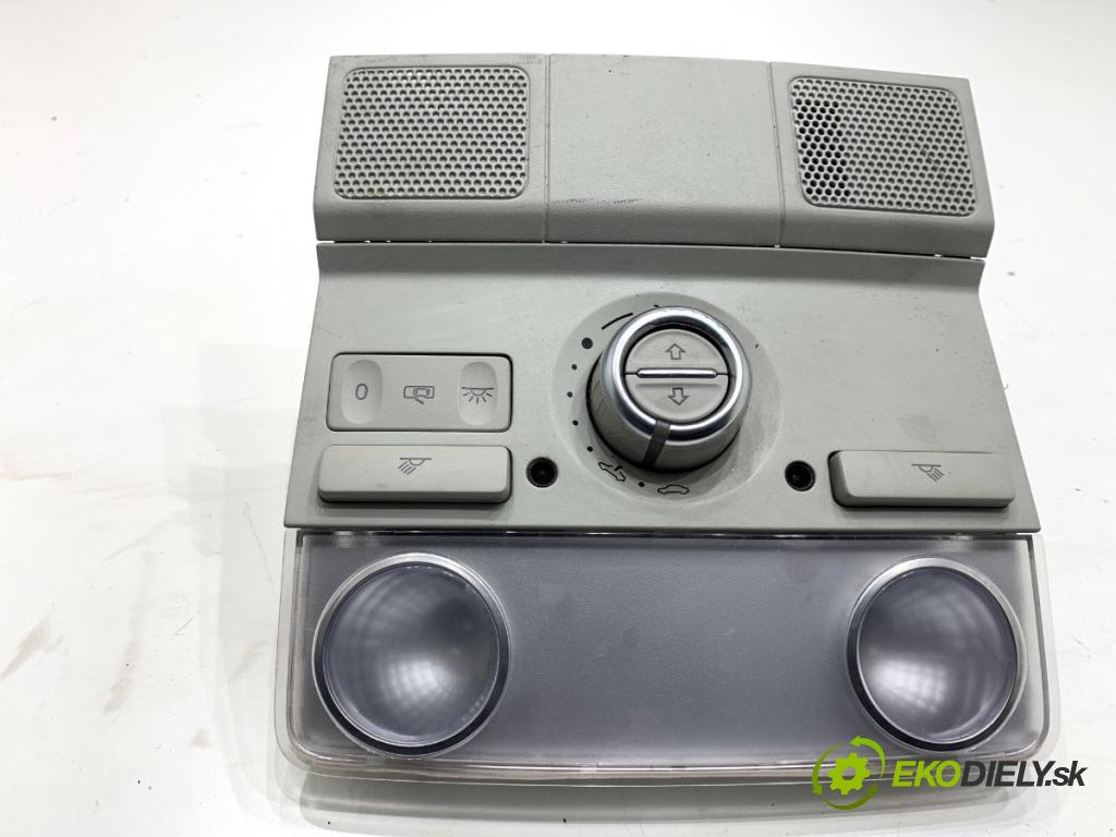 VW PASSAT B7 Kombi 2012 100 kW 2.0 TDI 1968 světlo stropní 1K0947105AT