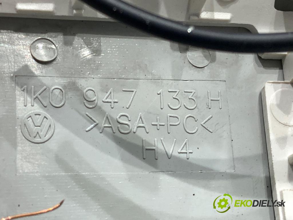 VW PASSAT B7 Kombi 2012 100 kW 2.0 TDI 1968 světlo stropní 1K0947105AT
