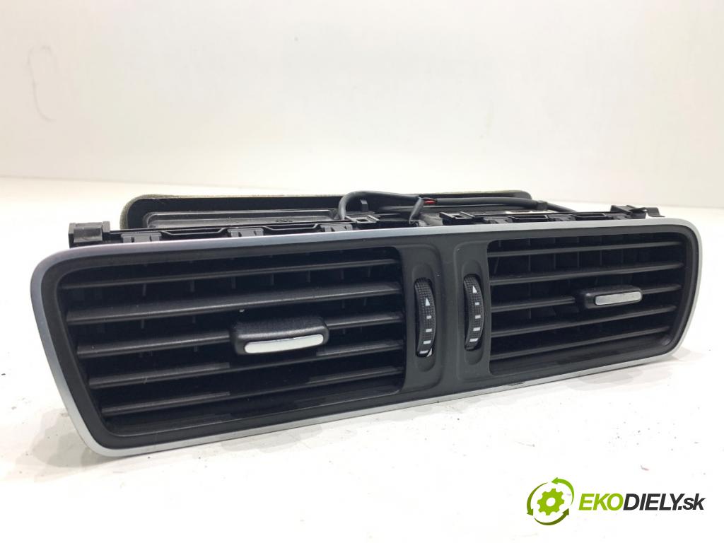 VW PASSAT B7 Kombi 2012 100 kW 2.0 TDI 1968 mří topení přední část 3AB819728A