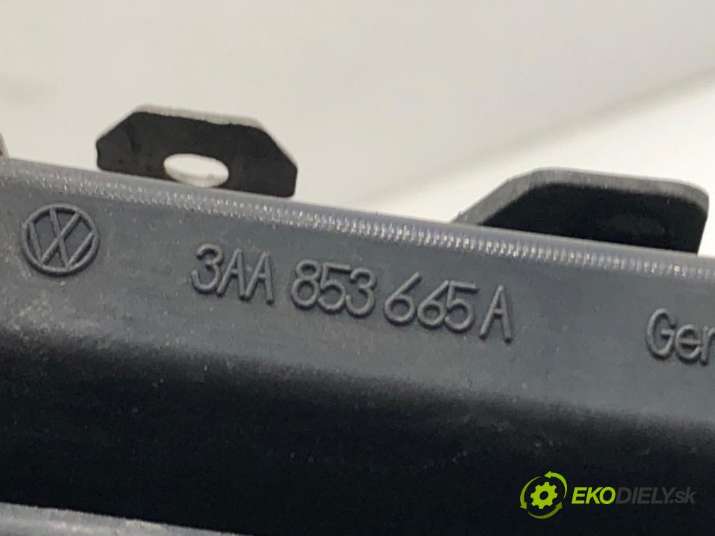 VW PASSAT B7 Kombi 2012 100 kW 2.0 TDI 1968 Mriežky nárazníka ľavy predný 3AA853665A