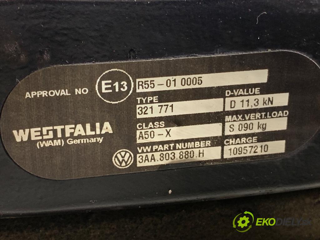 VW PASSAT B7 Kombi 2012 100 kW 2.0 TDI 1968 Hák ťažné zariadenie (Ťažné zariadenie)