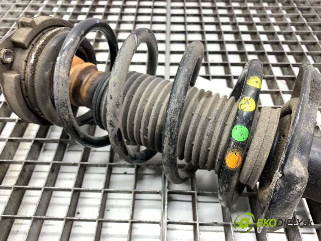 VW PASSAT B7 Kombi 2012 100 kW 2.0 TDI 1968 Tlmič pravy predný