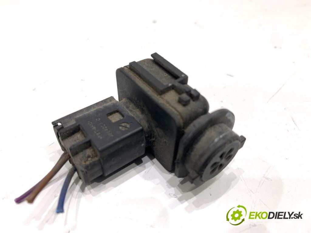 VW PASSAT B7 Kombi 2012 100 kW 2.0 TDI 1968 snímač KVALITNÍ: vzduchu 5K0907659