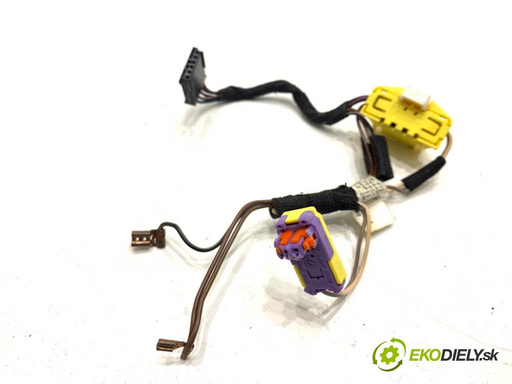 VW PASSAT B7 Kombi 2012 100 kW 2.0 TDI 1968 káblovačka silenbloku airbag 3C8971584F