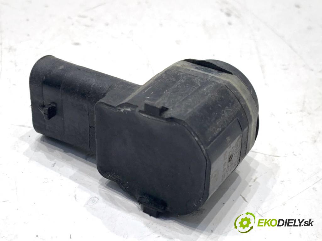 VW PASSAT B7 Kombi 2012 100 kW 2.0 TDI 1968 snímač PDC 1S0919275