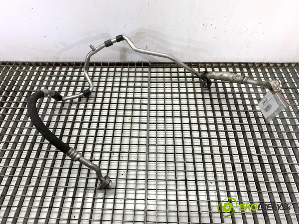 VW PASSAT B7 Kombi 2012 100 kW 2.0 TDI 1968 rúrka klimatizácie 3C0820743CC (Rúrka klimatizácie)