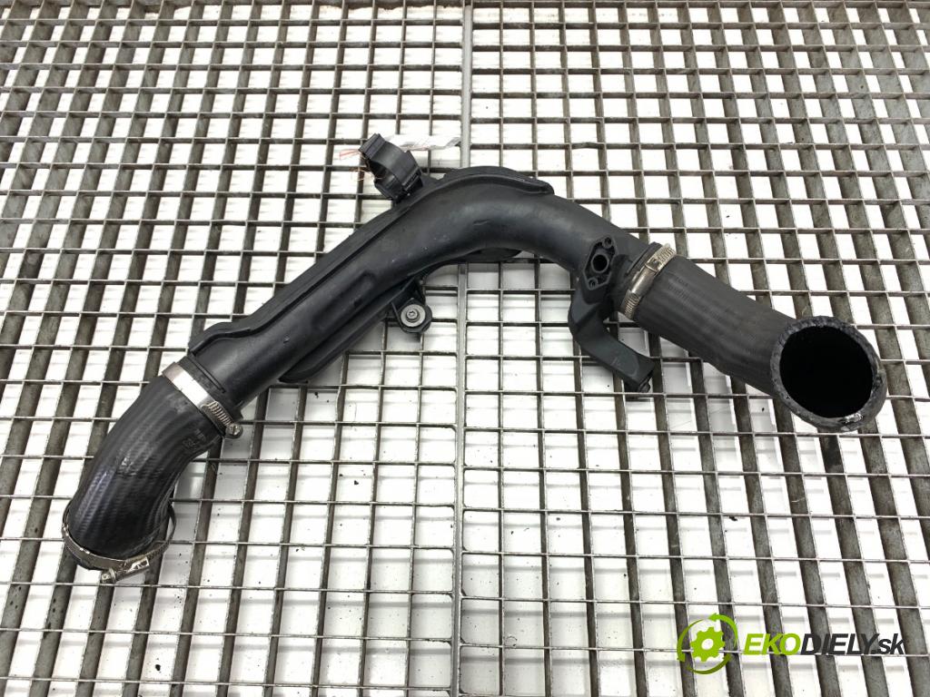 VW PASSAT B7 Kombi 2012 100 kW 2.0 TDI 1968 Rúra turba 