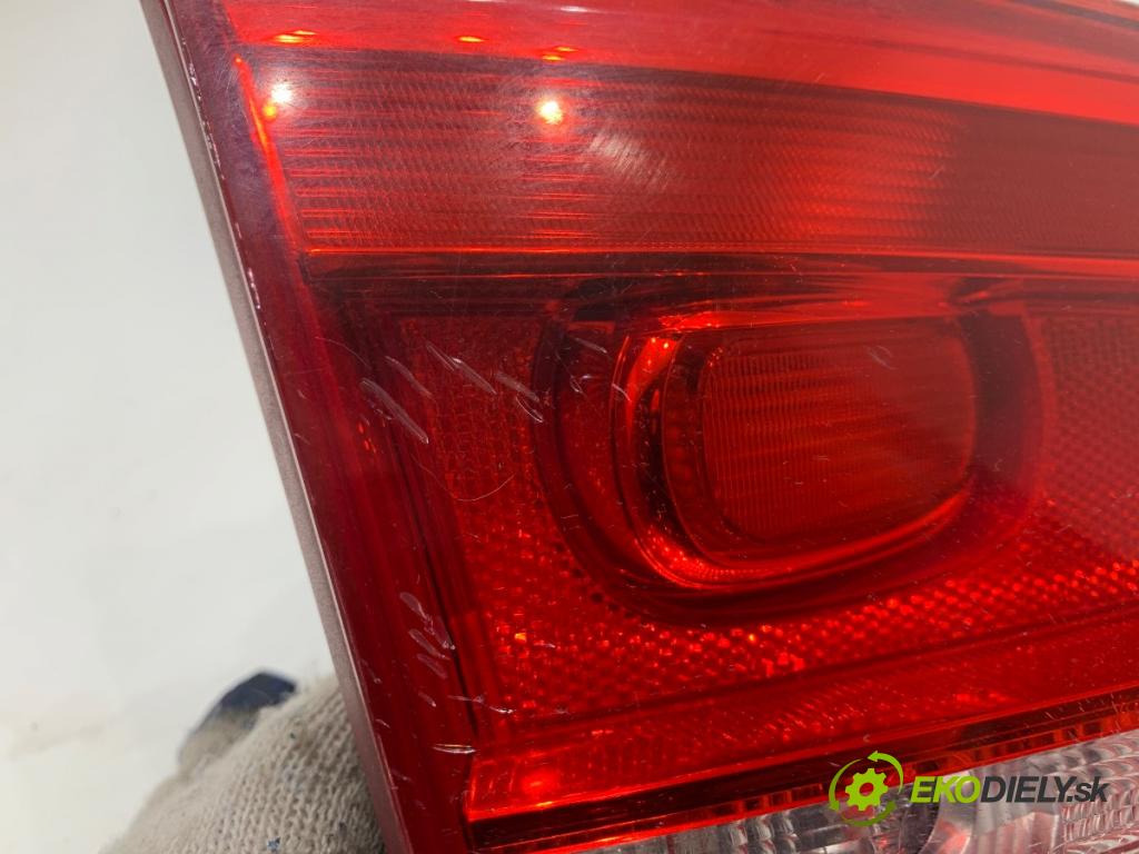 VW PASSAT B7 Kombi 2012 100 kW 2.0 TDI 1968 světlo zadní část levá strana vnitřní 3AF945093J (Klika dveří ostatní)