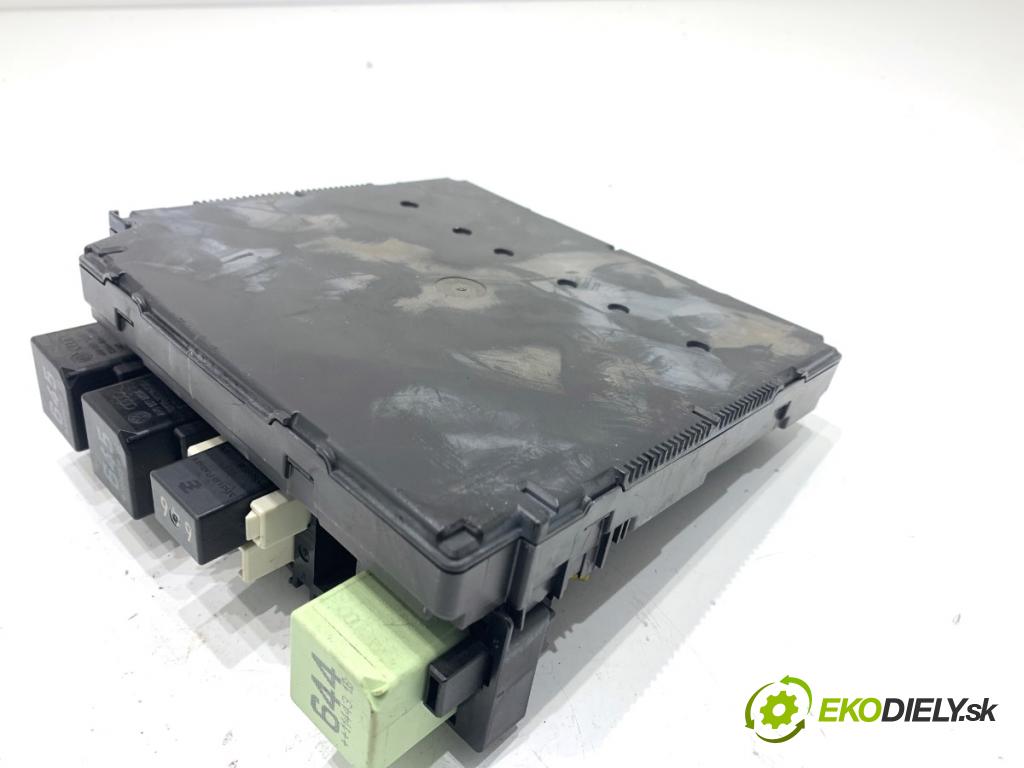 VW PASSAT B7 Kombi 2012 100 kW 2.0 TDI 1968 Modul komfortu 3AA937087G (Modul komfortu)