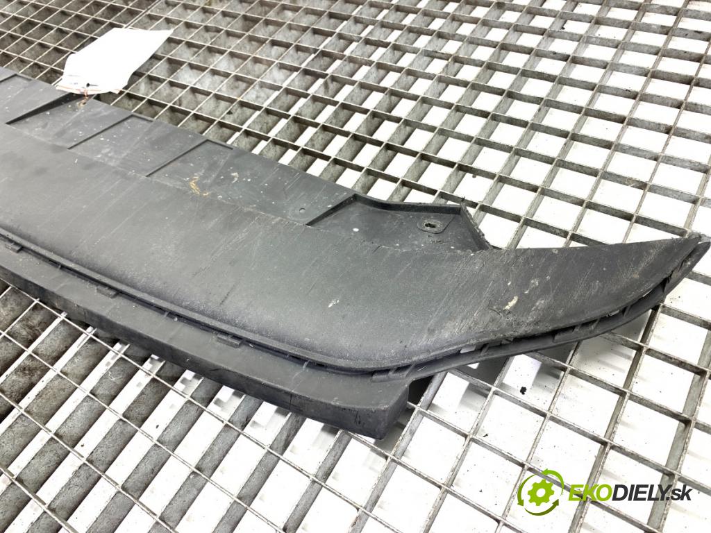 VW PASSAT B7 Kombi 2012 100 kW 2.0 TDI 1968 lišta Spoiler nárazníka přední část 3AA805903