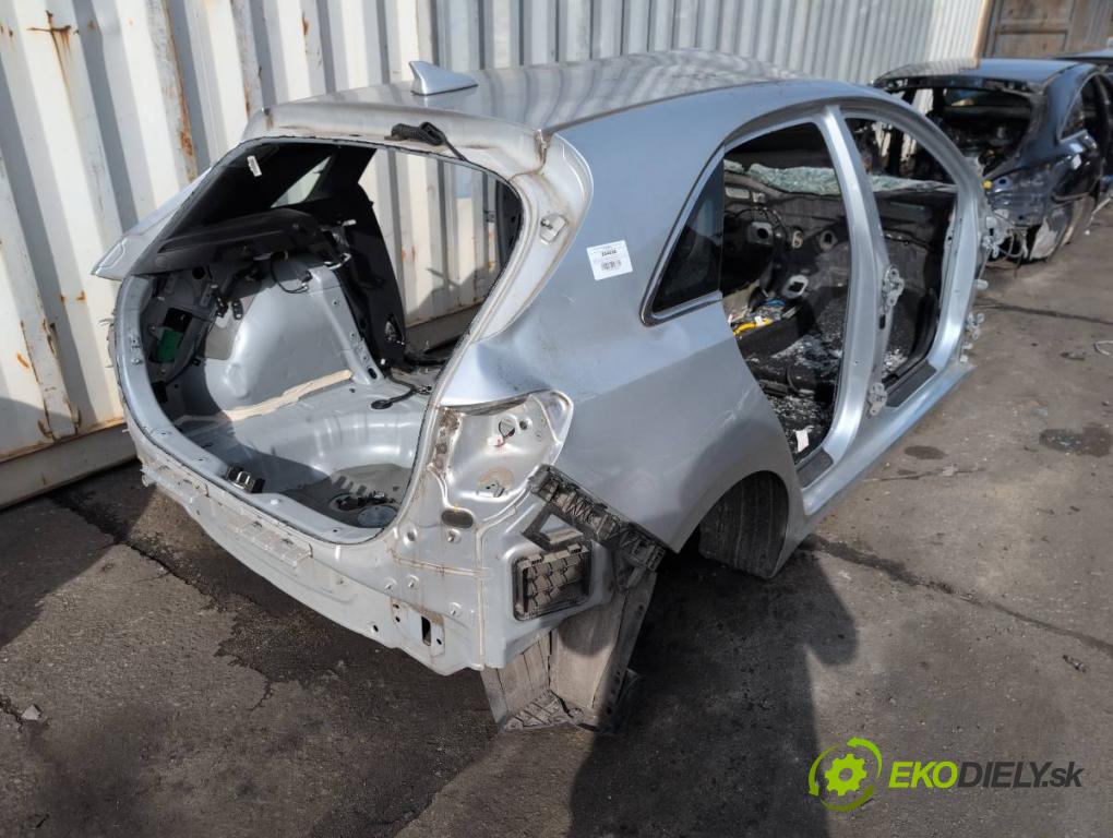 KIA CEED liftback 2020 85 kW 1.6 CRDi 115 1598 KAROSERIA ČTVRŤÁK blatník práh střecha PODŁUŻNICA