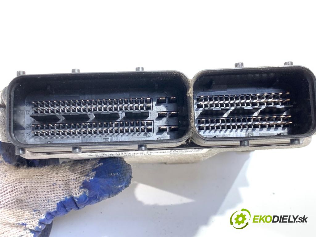 VW GOLF V liftback 2003 103 kW 2.0 TDI 1968 riadiaca jednotka Motor 03G906016AN 0281011477 (Riadiaca jednotka)