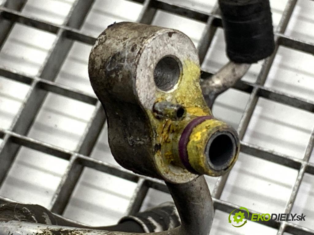 VW GOLF V liftback 2003 103 kW 2.0 TDI 1968 rúrka klimatizácie 660312139 (Rúrka klimatizácie)