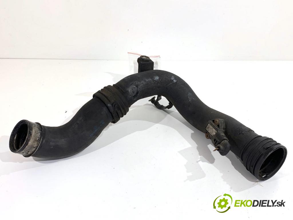 VW GOLF V liftback 2003 103 kW 2.0 TDI 1968 Rúra vzduchu 1K0145762L
