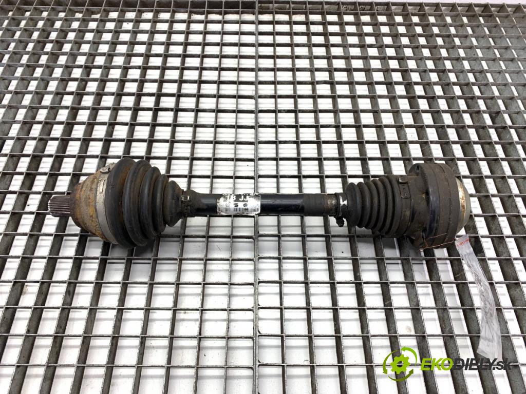 VW GOLF V liftback 2003 103 kW 2.0 TDI 1968 poloos levý přední část 1K0407271BJ