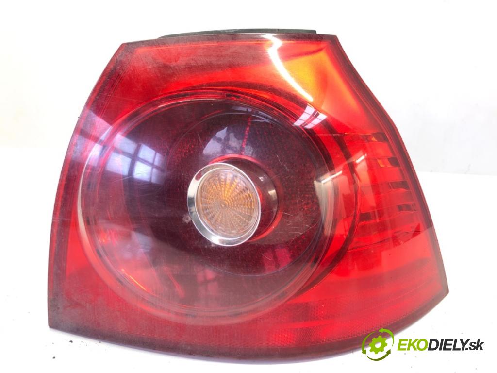 VW GOLF V liftback 2003 103 kW 2.0 TDI 1968 Svetlo pravy zad 1K6945096E