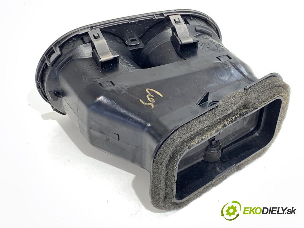 VW TIGUAN SUV 2011 100 kW 2.0 TDI 4motion 1968 mří topení pravý přední část 5M0819710