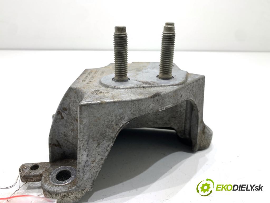 FORD TRANSIT COURIER Nadwozie pełne/minivan 2018 74 kW 1.0 EcoBoost 998 Držiak prevodovky JT76-7M125-AA