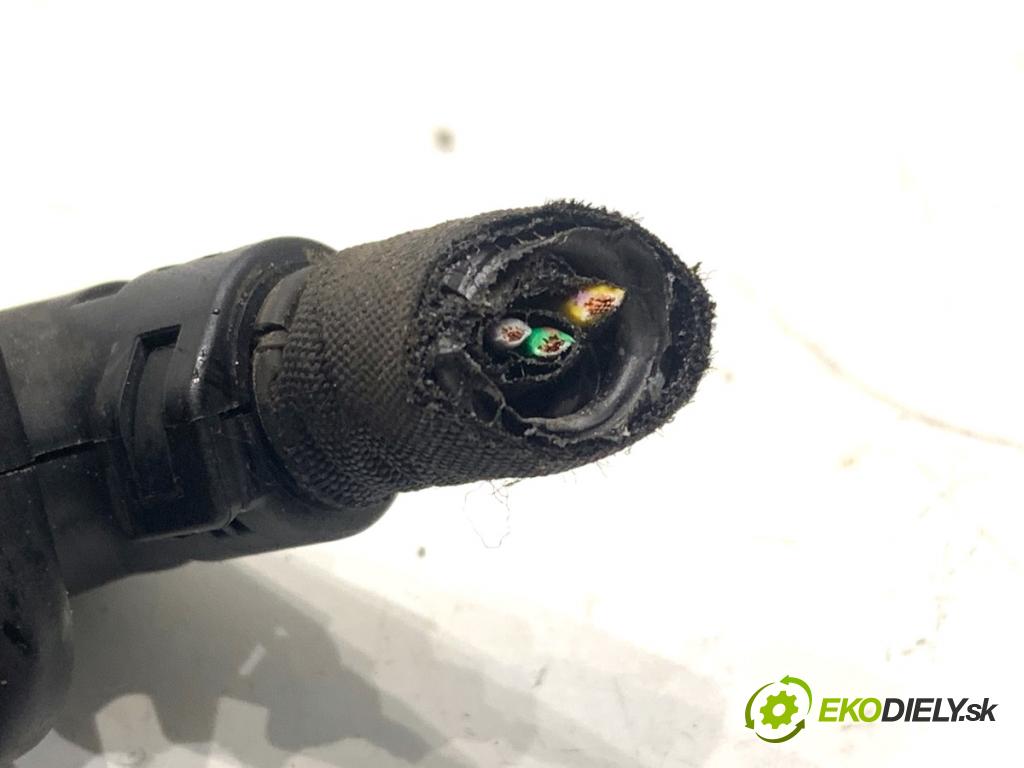 FORD TRANSIT COURIER Nadwozie pełne/minivan 2018 74 kW 1.0 EcoBoost 998 Snímač pozície hriadeľa kľukového BM51-6C315-BB (Snímač polohy kľukového hriadeľa)