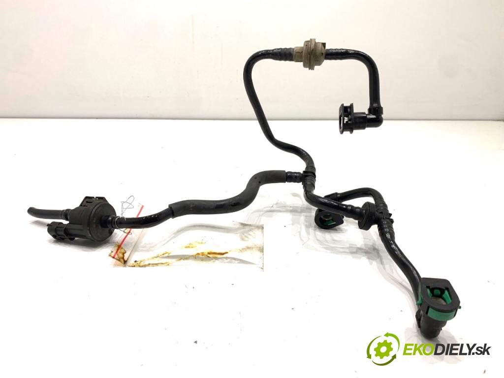 FORD TRANSIT COURIER Nadwozie pełne/minivan 2018 74 kW 1.0 EcoBoost 998 Ventil výparov paliva