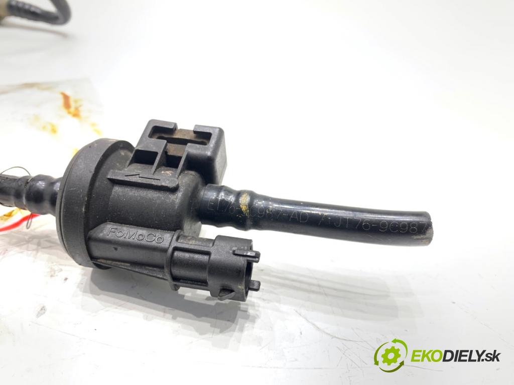 FORD TRANSIT COURIER Nadwozie pełne/minivan 2018 74 kW 1.0 EcoBoost 998 Ventil výparov paliva