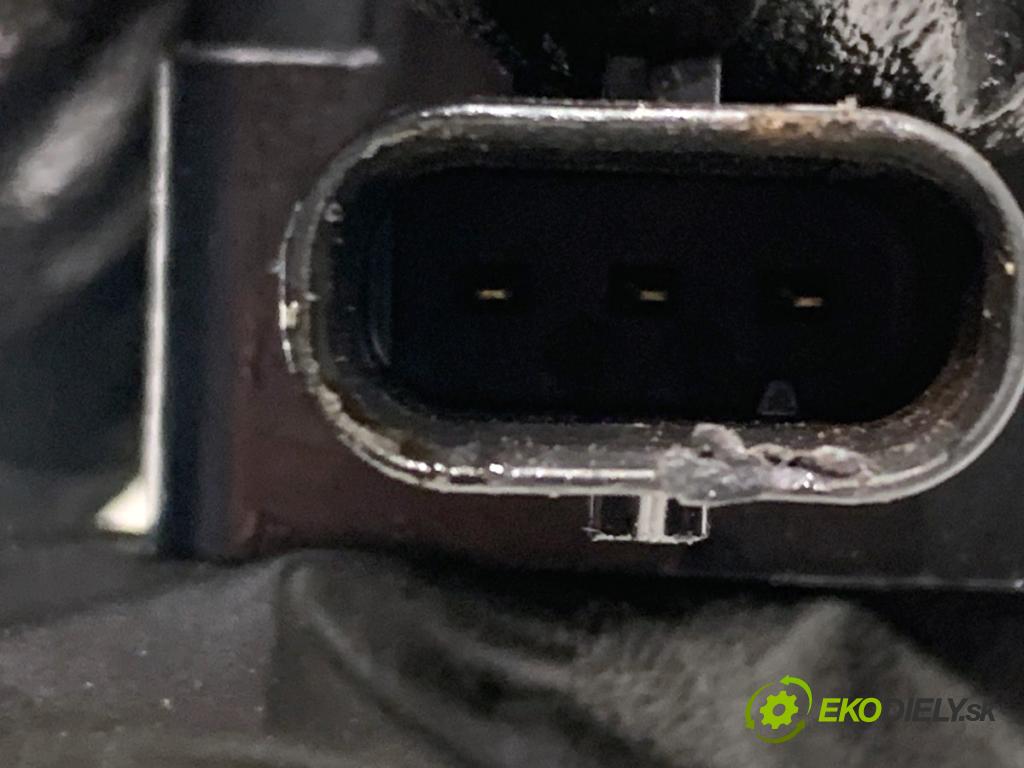 FORD TRANSIT COURIER Nadwozie pełne/minivan 2018 74 kW 1.0 EcoBoost 998 Cievka zapaľovacia CM5G-12A366-CB (Zapaľovacia cievka)