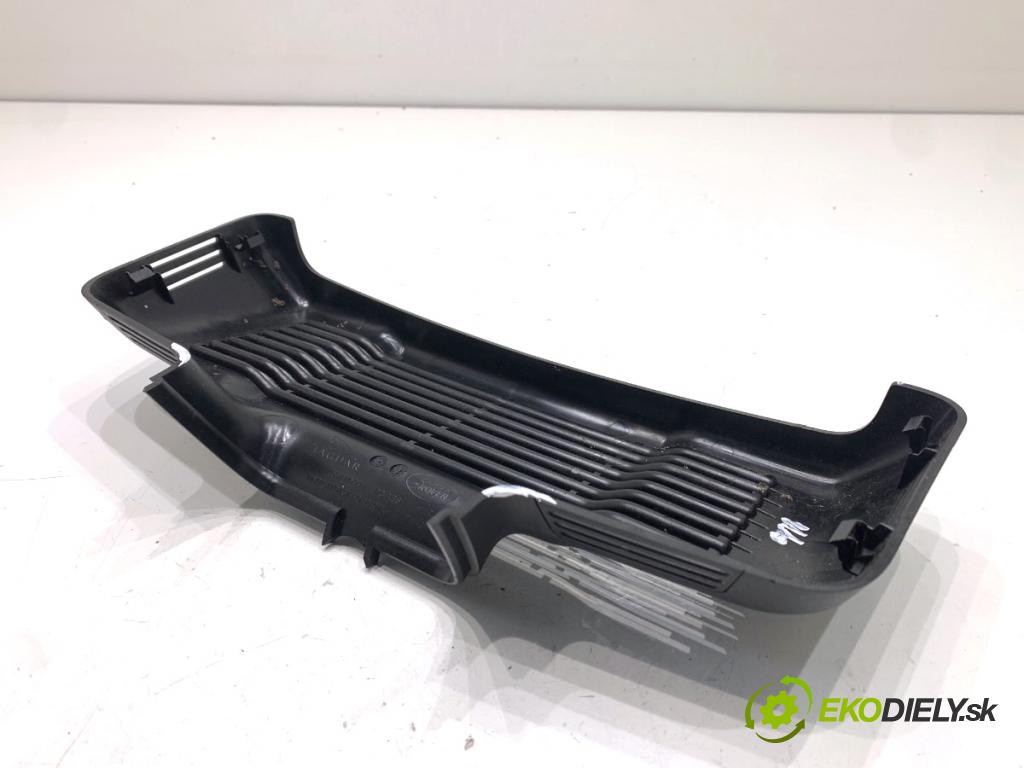 LAND ROVER RANGE ROVER EVOQUE SUV 2025 150 kW 2.0 D200 MHEV 4x4 1997 clona zrcadla sv M8D2-17D737-AD