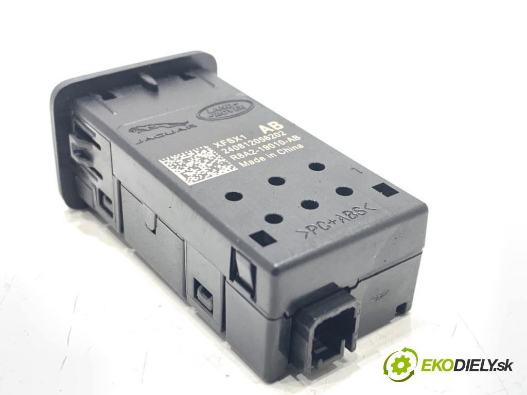 LAND ROVER RANGE ROVER EVOQUE SUV 2025 150 kW 2.0 D200 MHEV 4x4 1997 HNÍZDO: USB R8A2-19010-BB