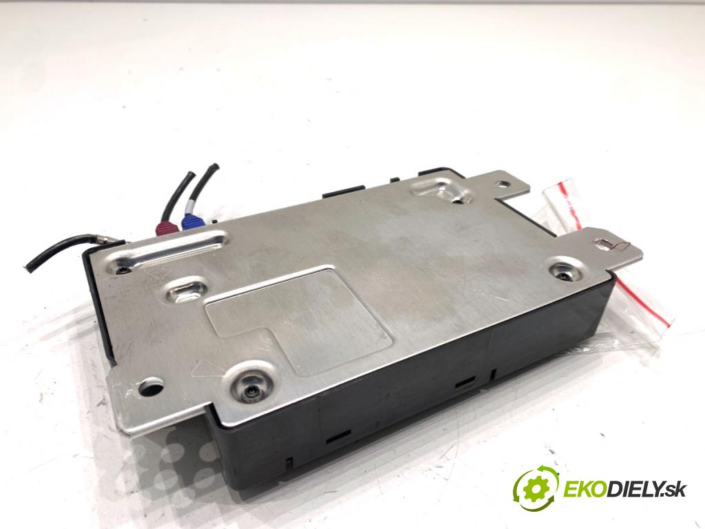 LAND ROVER RANGE ROVER EVOQUE SUV 2025 150 kW 2.0 D200 MHEV 4x4 1997 modul TELEMATIC L8B2-70718-AAA