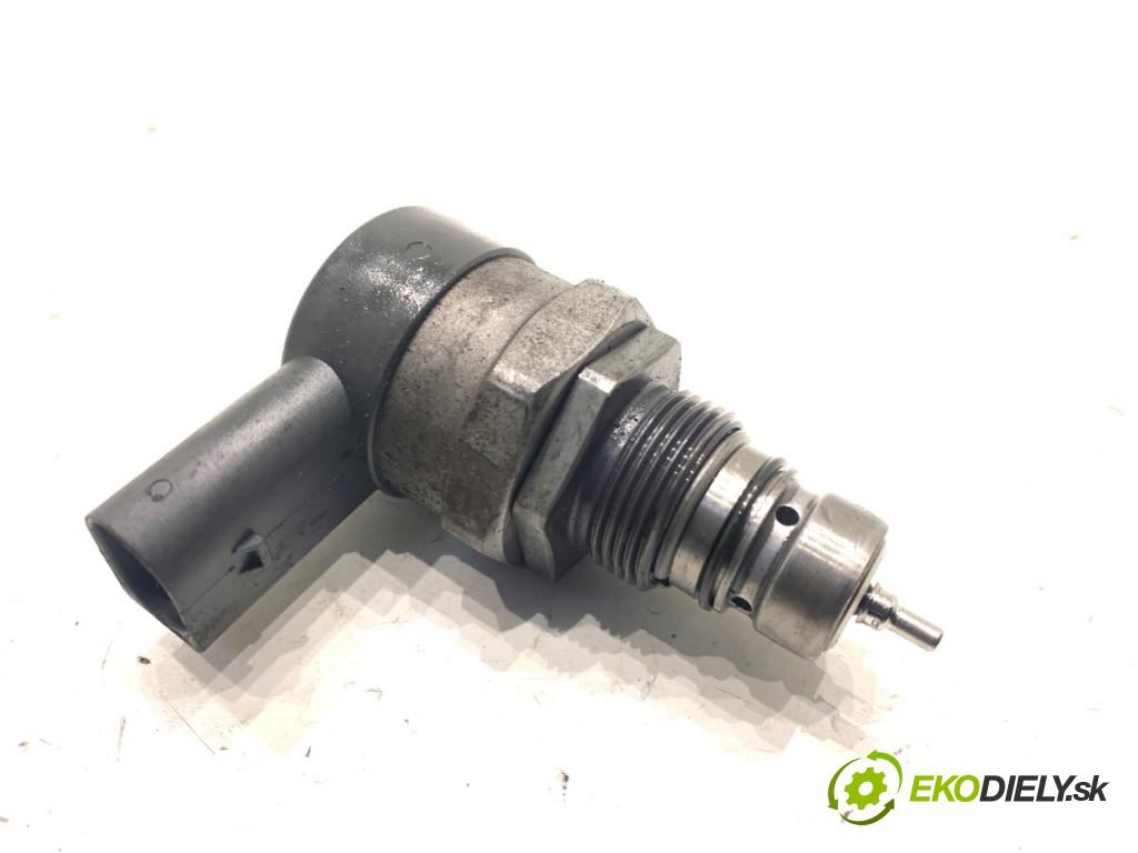 VW SHARAN nadwozie wielkoprzestrzenne (MPV) 2013 130 kW 2.0 TDI 1968 Regulátor tlaku paliva 057130764AB (Palivový systém ostatní)