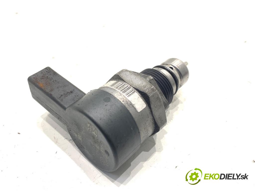 VW SHARAN nadwozie wielkoprzestrzenne (MPV) 2013 130 kW 2.0 TDI 1968 Regulátor tlaku paliva 057130764AB (Palivový systém ostatní)