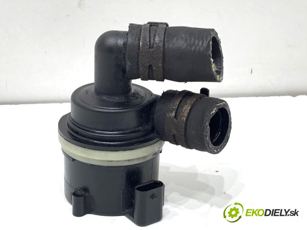 VW SHARAN nadwozie wielkoprzestrzenne (MPV) 2013 130 kW 2.0 TDI 1968 DALŠÍ: pumpa vody 5N0965561A (Vodní pumpa)