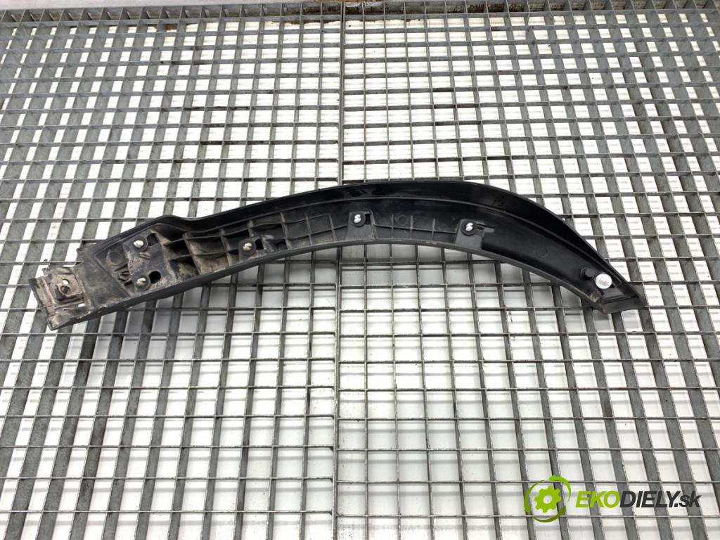 LAND ROVER RANGE ROVER EVOQUE SUV 2025 150 kW 2.0 D200 MHEV 4x4 1997 Lišta blatníka zad pravá K8D2-28370-AD (Lišta)