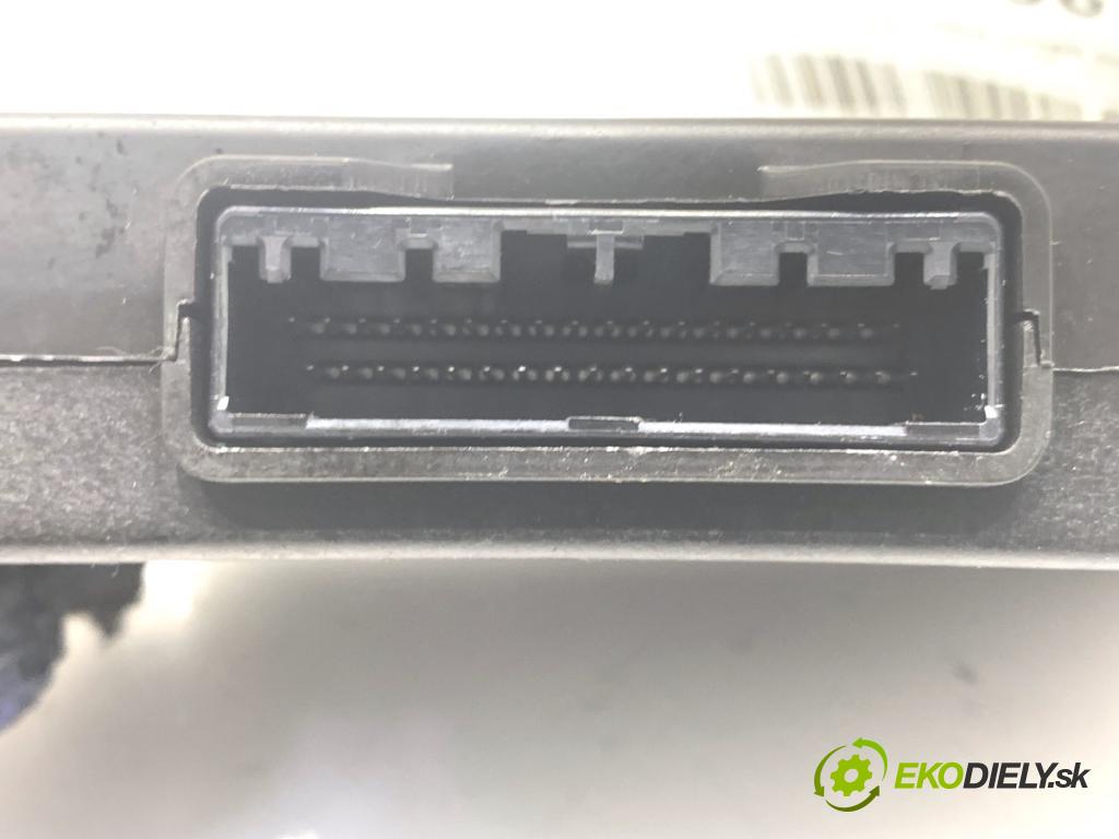 LAND ROVER RANGE ROVER EVOQUE SUV 2025 150 kW 2.0 D200 MHEV 4x4 1997 Modul KESSY M9R3-19H440-BE