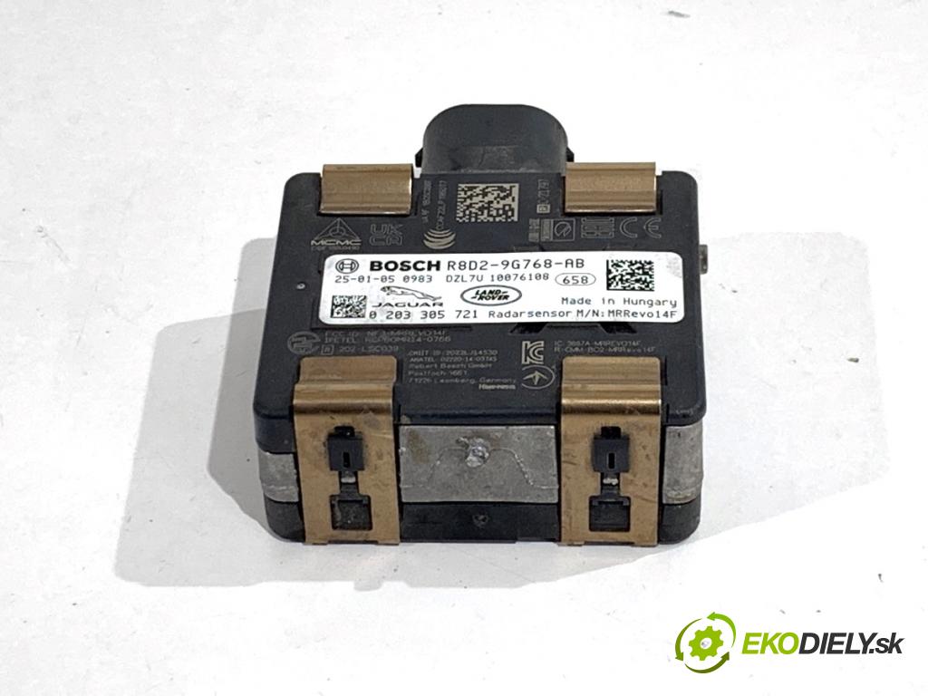 LAND ROVER RANGE ROVER EVOQUE SUV 2025 150 kW 2.0 D200 MHEV 4x4 1997 RADAR: tempomatu AKTÍVNÍ R8D2-9G768-AB