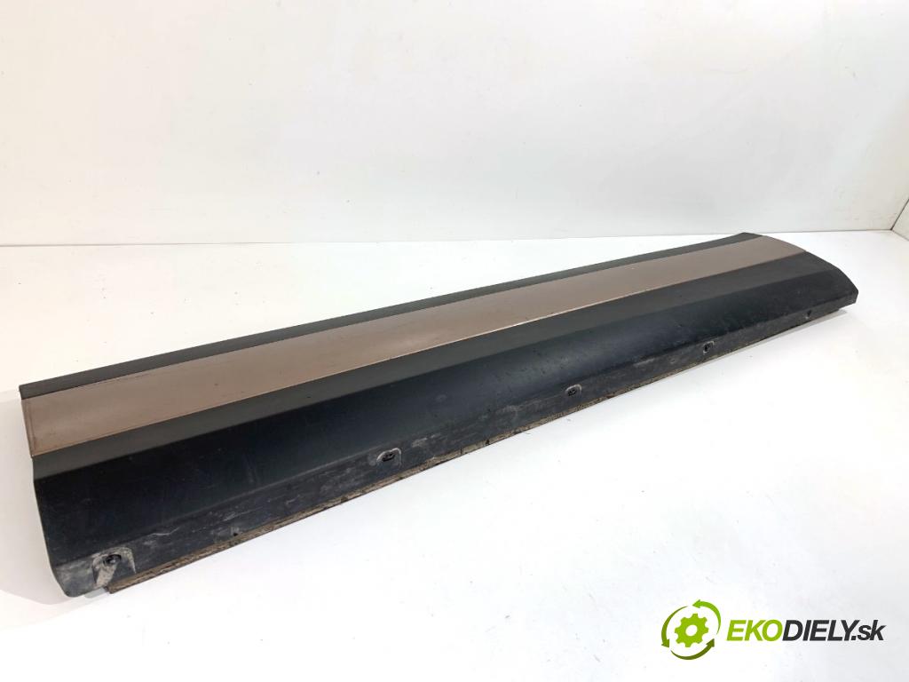 LAND ROVER RANGE ROVER EVOQUE SUV 2025 150 kW 2.0 D200 MHEV 4x4 1997 Lišta Dvere pravy predný K8D221064A